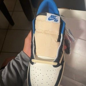 Meet your Posher, Rockstar